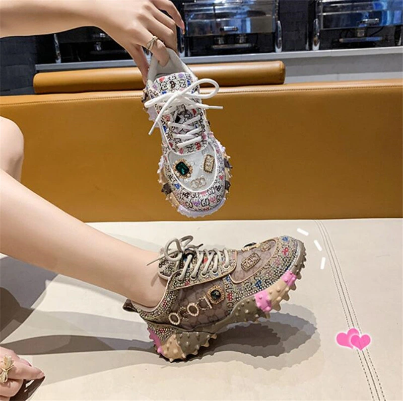 Girl Mesh Breathable Athletic Walking Shoes Diamond-Bordered Women&prime;s Rubber Bling Rhinestone Rivet Shoes