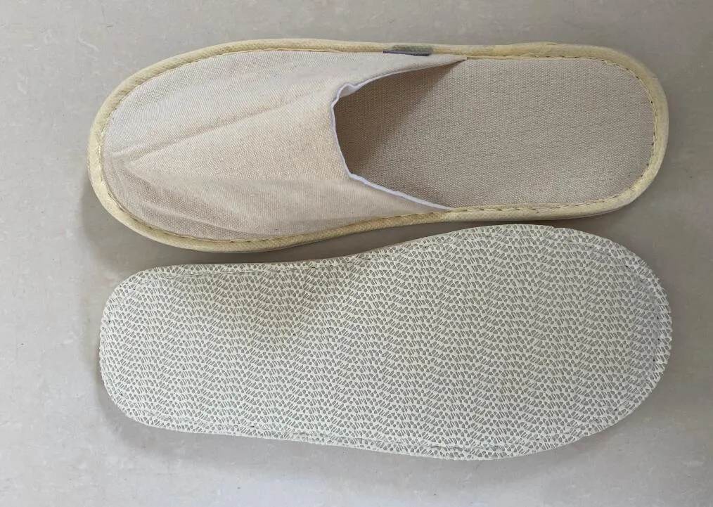 Personalized Brown Disposable Hotel Slippers, High-Quality Hotel/SPA Slippers