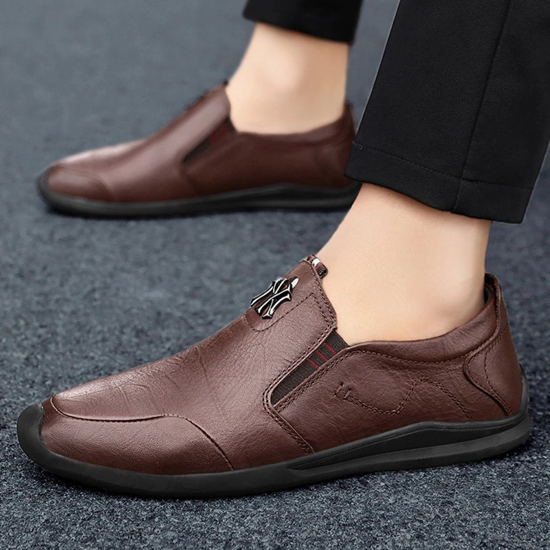 Men&prime; S Lazy Shoes with Soft Leather Top and Comfortable Casual Shoes