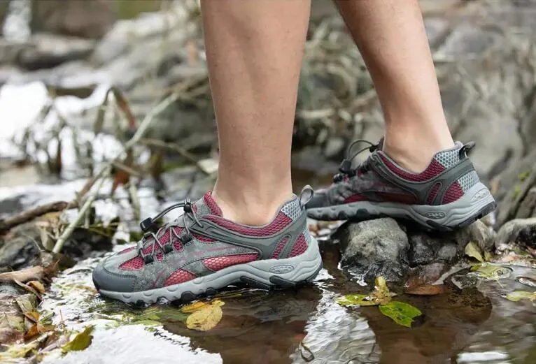 New Arrival Sports Hiking Footwear Outdoor Sneaker Shoes for Men and Women (803)