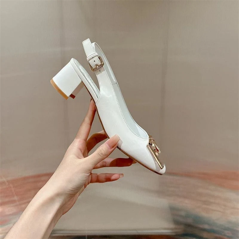 Sandals Designer High Heels Women&prime;s Luxury Thick Heel Letter Mules Metal Buckle Wrapped Slippers Summer Wedding Shoes Famous for Tory Kurt Platform Sandal