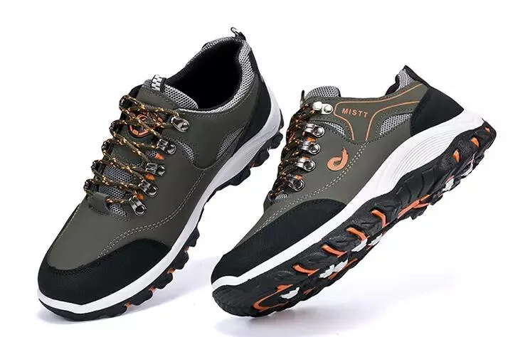 Outdoor Trekking Footwear Men&prime;s Hiking Shoes (231)