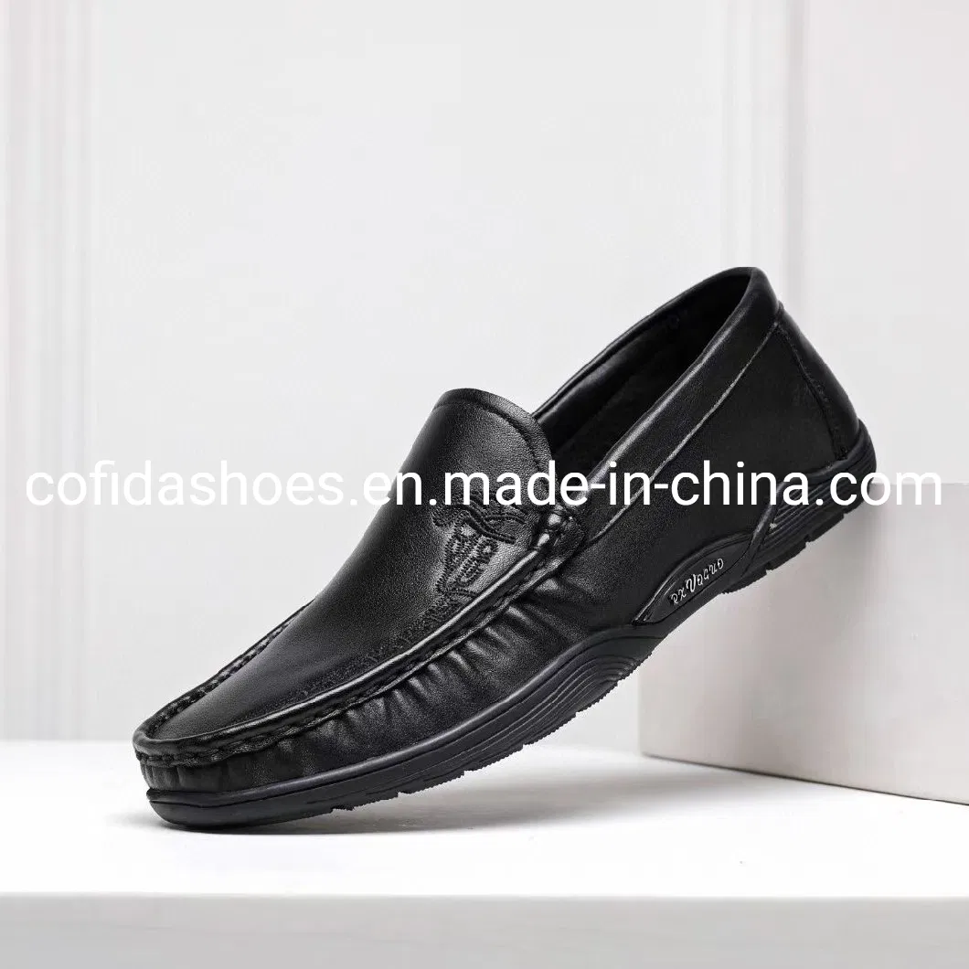 Classic Leisure Loafer Slip-on Design Comfort Soft Leather Men&prime; S Casual Shoe