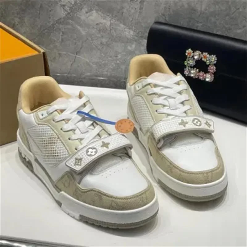 Hot Sale Luxury Brand High Quality Sneaker Trendy Shoes Designer Sport Shoes