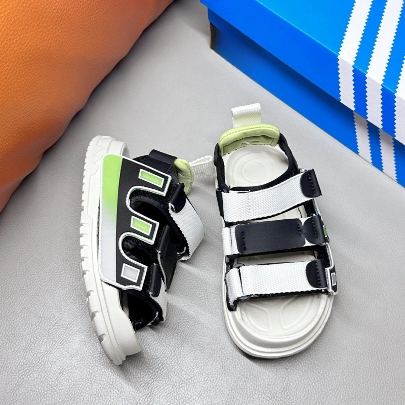 Factory Price Wholesale Price High-End Luxury Boys Girls Children&prime;s Shoes Children&prime;s Shoes Children&prime;s Sandals White Blue Black Red