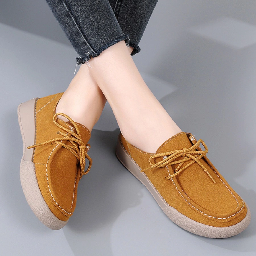 Spring and Autumn New Shoes Soft Leather Soft Bottom Wide Large Size Women&prime;s Shoes 41 - 44 Comfortable Anti-Skid Shoes