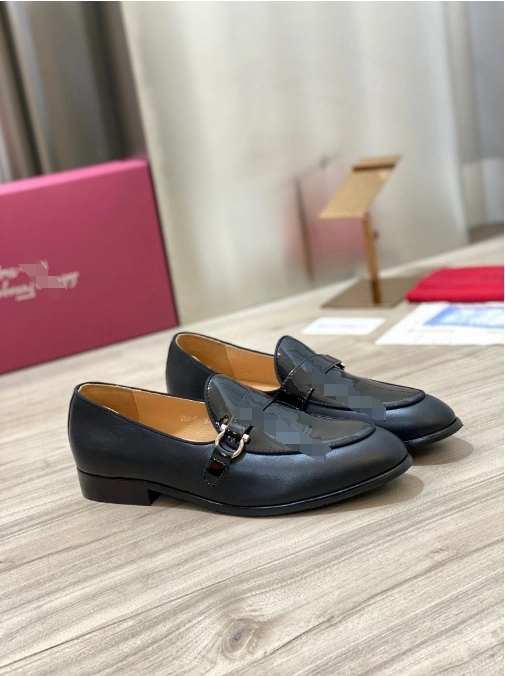 2023 Luxury Brand Designer Genuie Leather Casual Women Flat Shoes