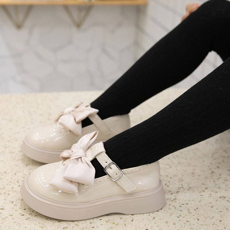 2024 New Children&prime;s Leather Shoes Non Slip Versatile Girls Princess Casual Shoes Bowknot Fashion Kids Shoes Sneakers Stock