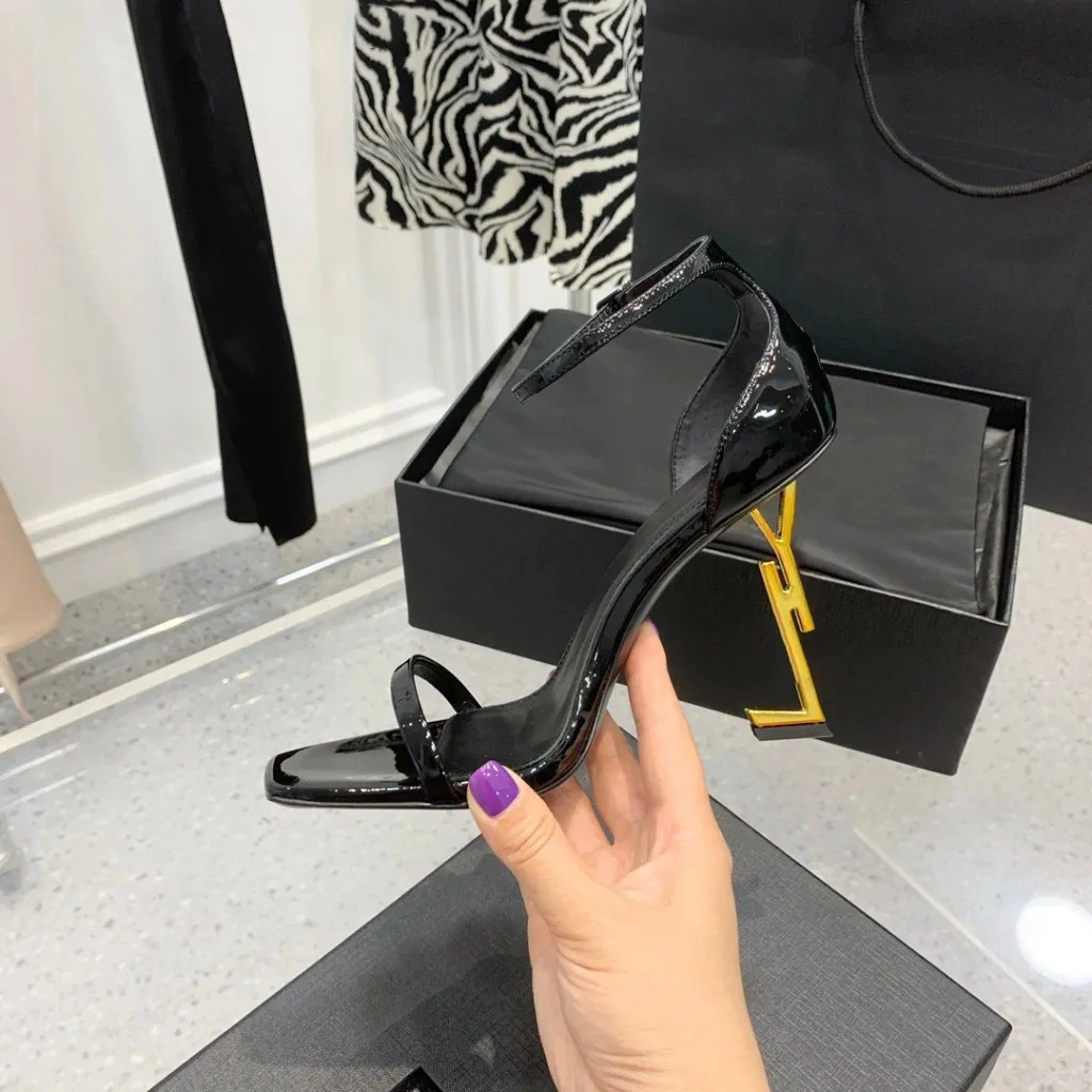 Designer Sandals Classics Women Shoes Heels Sandals Fashion Dress Shoes Dance Shoe New Sexy Super 10cm Lady Wedding Metal Belt Buckle High Heel Woman Shoe