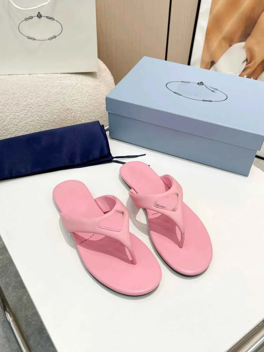 Zonxan Fashion Trend Summer Women Shoes with Four Colors Beautiful Ladies Slippers Flat Girls Sandals Fitness to Walking