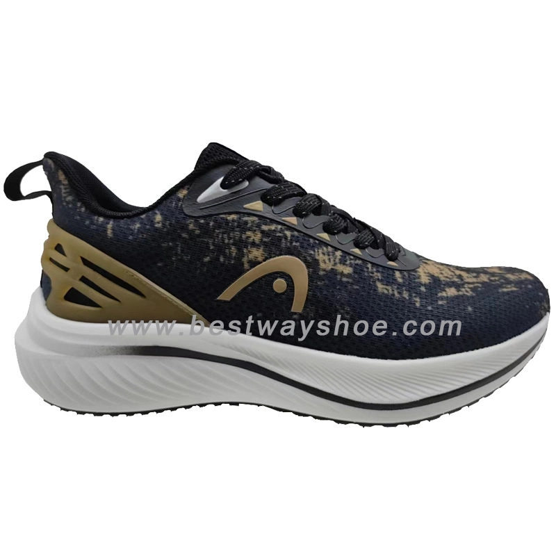 Latest Wholesale Fashion Men&prime;s Flyknit Sports Running Shoes Walking Shoes