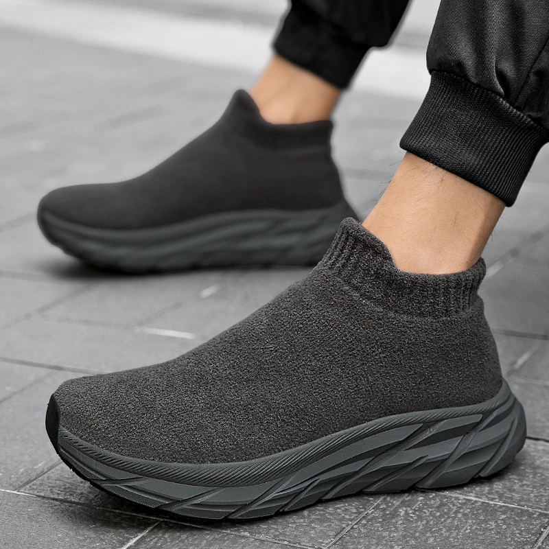 Autumn and Winter Lightweight Soft-Soled Velvet Shoes, Sports Leisure Slip-on Walking Shoes