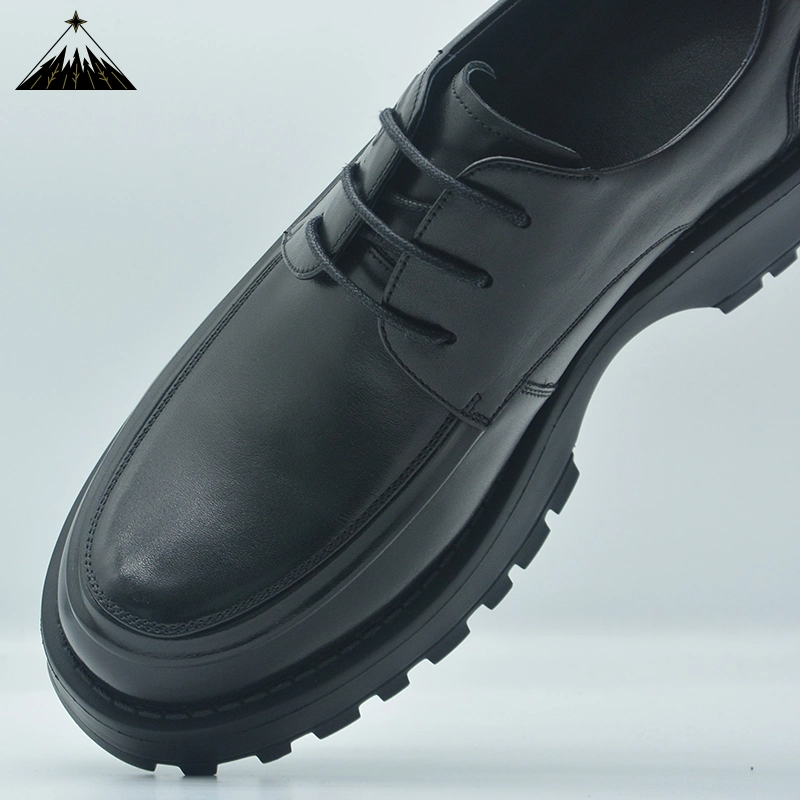 Classics Lightweight and Comfortable Round Toe Black Platform Leather Shoes for Men EVA