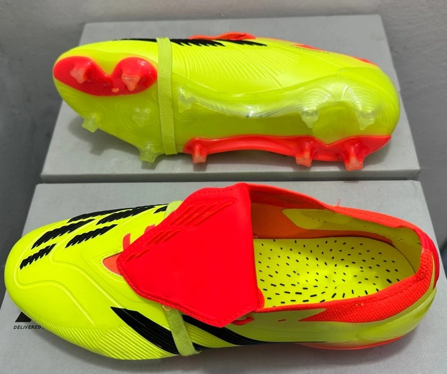 Hot Selling Football Sports Shoes Soccer Cleat Futsal Boot Custom Football Shoe Men Soccer Shoefootball Shoes Rubber