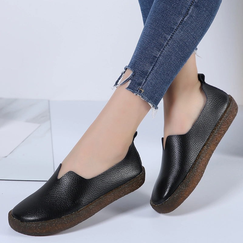 Factory Price Multicolor Fashion Women Casual Slip-on Flat Leather Shoes