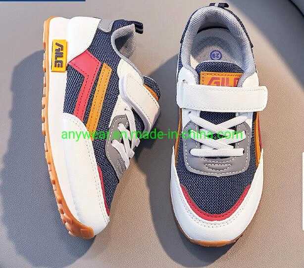 New Design Children Sports Running Sneaker Boy Girl Shoes School Shoes (B818)