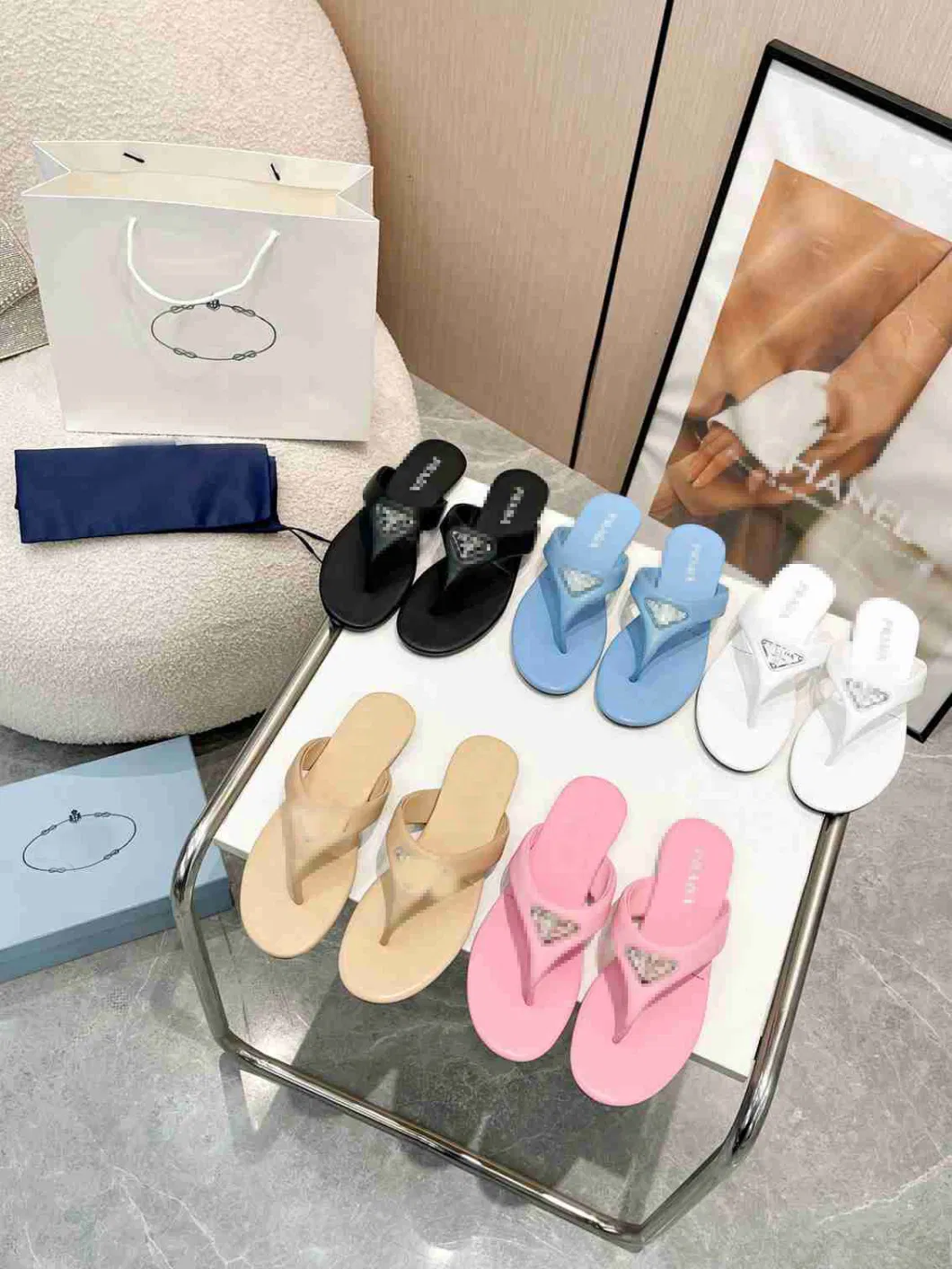 Zonxan Fashion Trend Summer Women Shoes with Four Colors Beautiful Ladies Slippers Flat Girls Sandals Fitness to Walking