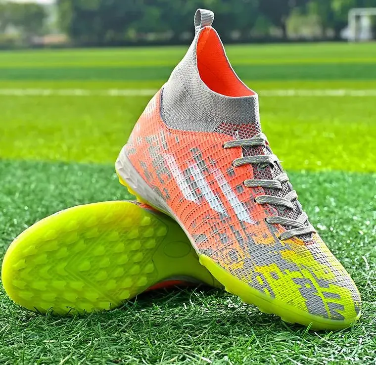 Hot Selling New Football Shoes Soccer Broken Spikes Artificial Turf Men Soccer Shoes