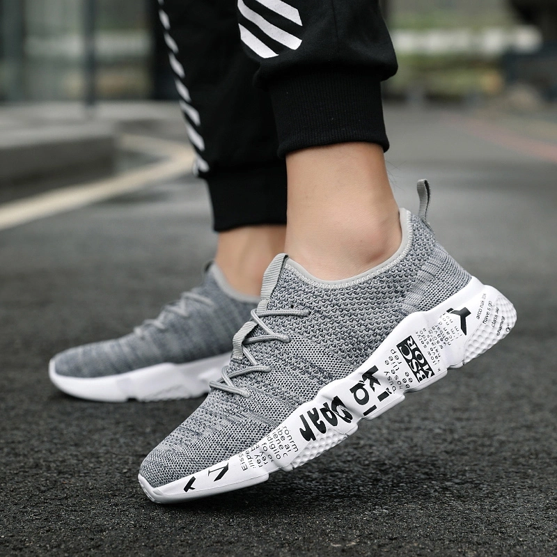 Stylish Breathable Knit Fabric Upper Men Sports Shoes