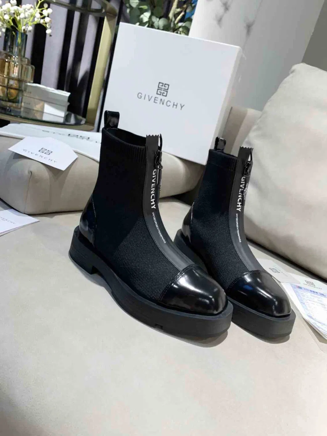 Stylish Women&prime;s Boots Original Replica Flats