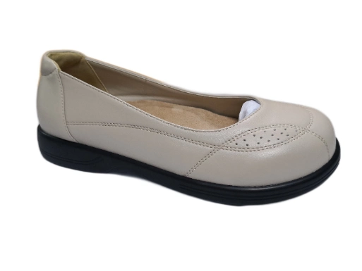 Slip on and Stylish Arch Support Women Shoe with Diabetic-Friendly Features