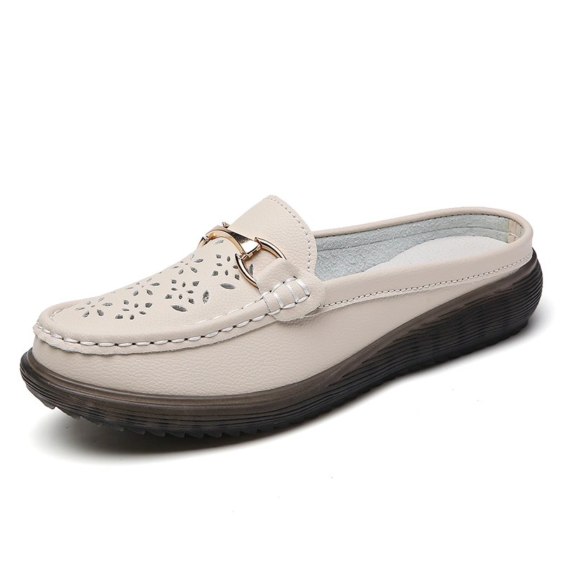 Flat and Comfortable Shoes for Nursing in Hospitals