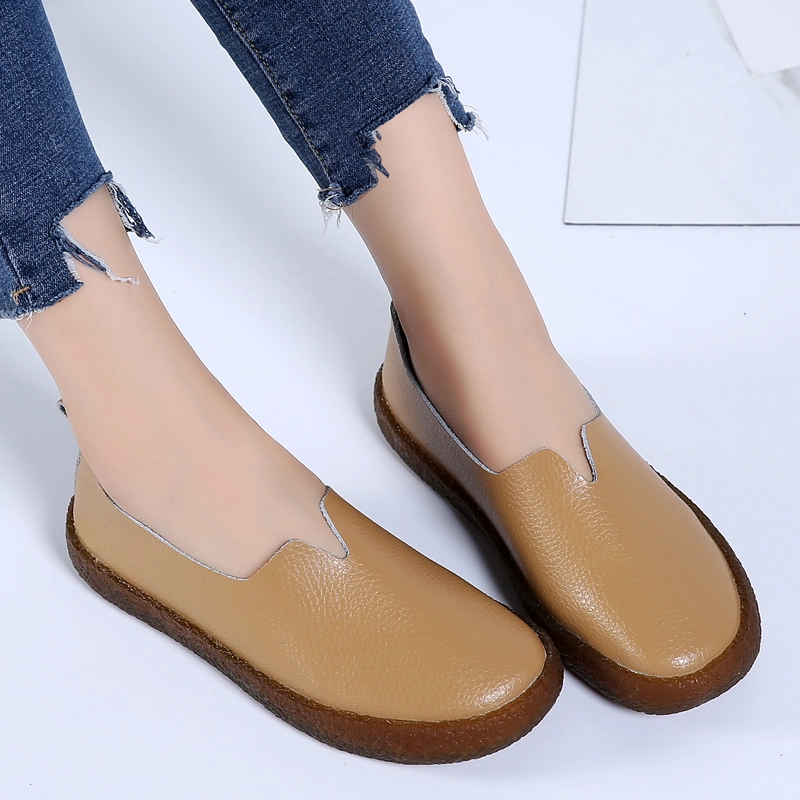 Factory Price Multicolor Fashion Women Casual Slip-on Flat Leather Shoes