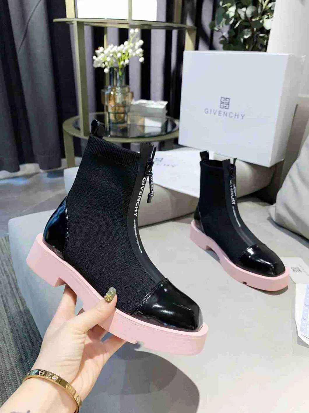 Stylish Women&prime;s Boots Original Replica Flats