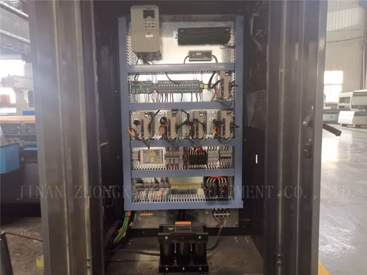 Axis 5 CNC Router CNC High Speed Multi Head 5 Axis