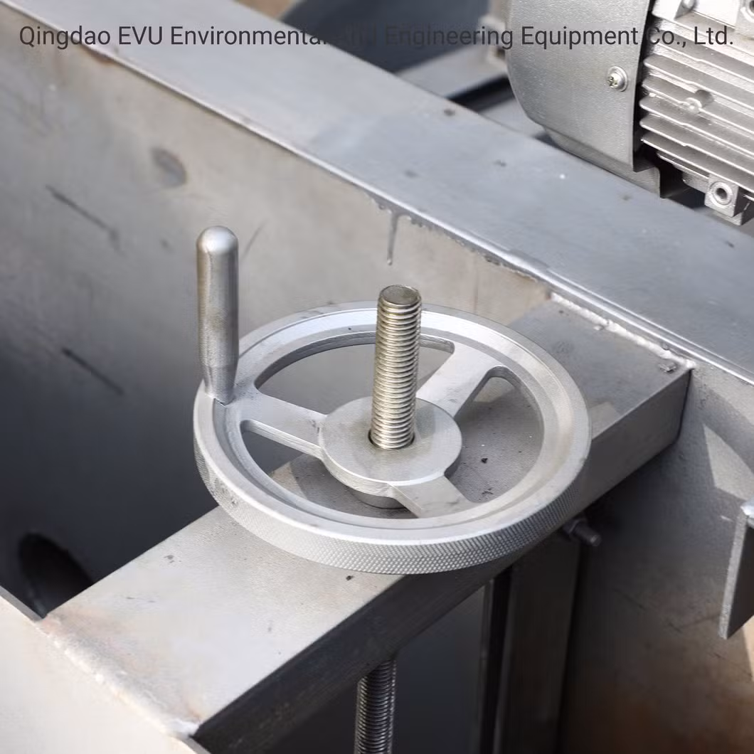 Dissolved Air Flotation for Treating Wastewater of The Nuclear Industry. Preliminary Results