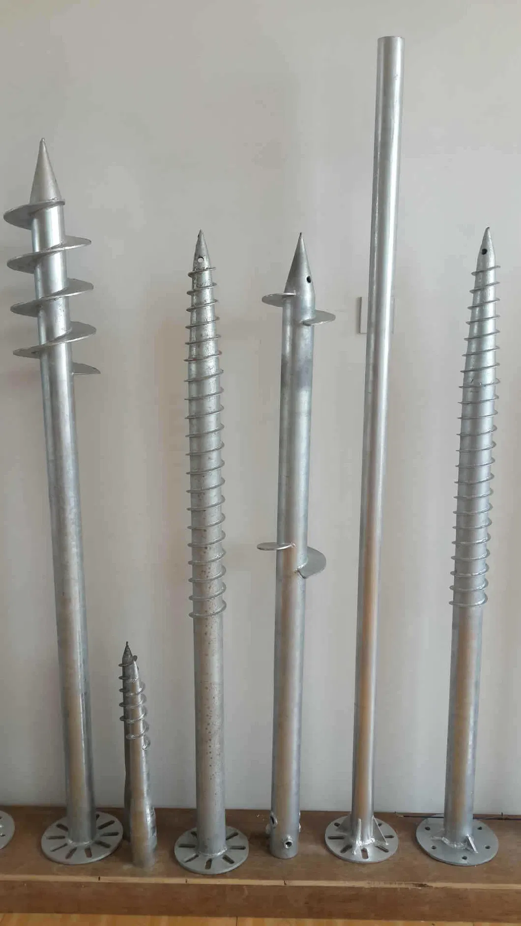 Rolled Steel Helical Anchors Screw Blade Pier for Solar Ground Mounting