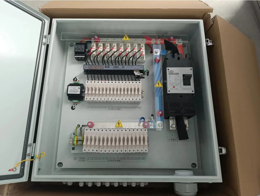 China Cheap Intelligent Photovoltaic Junction Box PV Solar Combiner Box