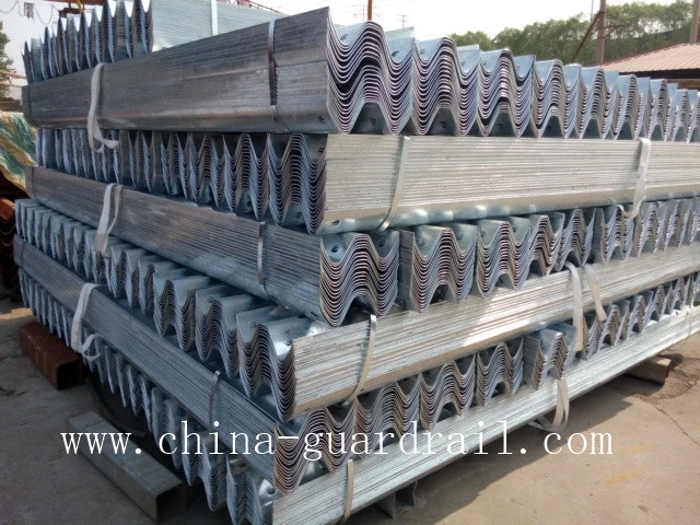 Road Safety Defensas Metalicas Galvanized Steel W/Thrie Beam Guard Rail