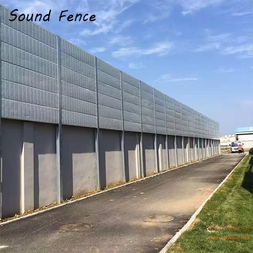 Green PVC Coated Steel Welded Wire Rolled Fencing China Wholesalers Stainless Welded Wire Mesh 3.5 - 5mm Wire Diameter Loop Pool Fencing