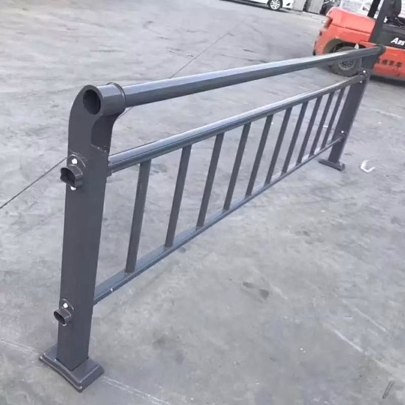 Good Quality Safety Metal Barrier Road Traffic Isolation Fence Guardrail