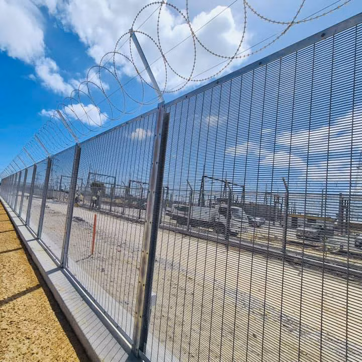 Black Color 358 Mesh Anti Climb Security Perimeter Fencing
