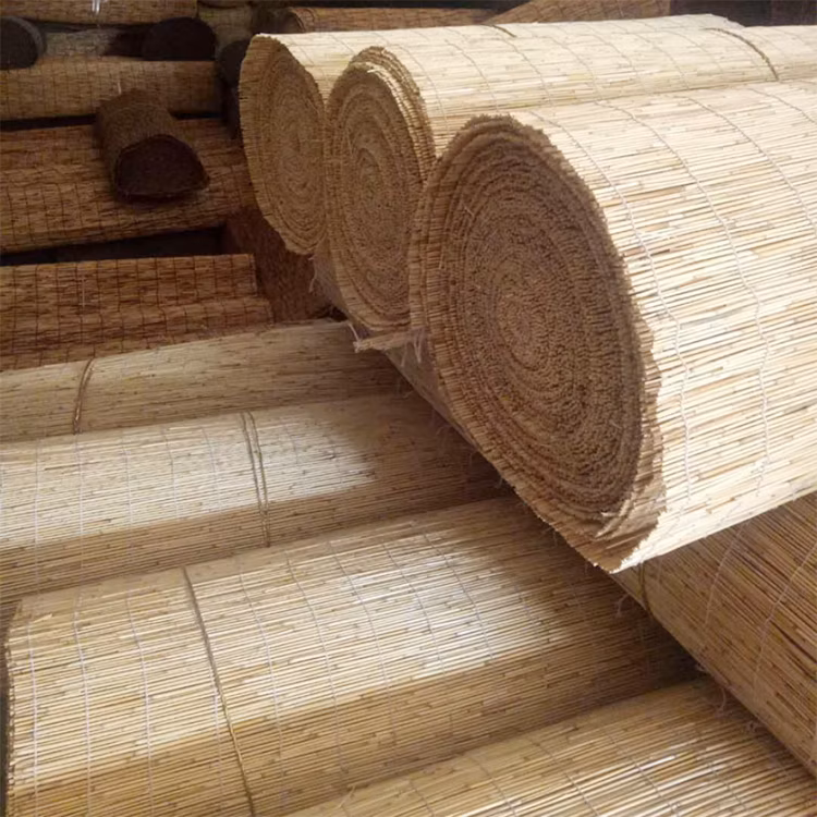 Rolled Garden Reed Fence Screening Bamboo Reed Fencing