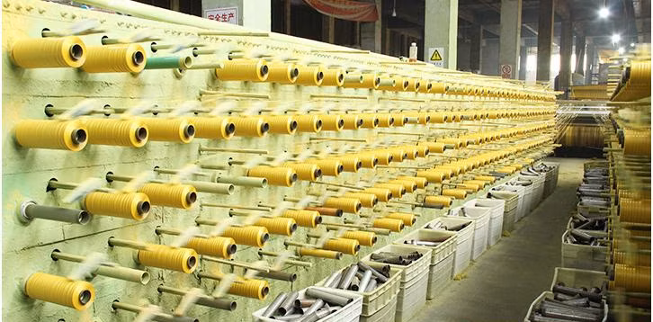 Various Colors PP Woven Fabric/Sheet/Sack in Roll for Producing Bags/Sacks and as Covering Material, Made in China