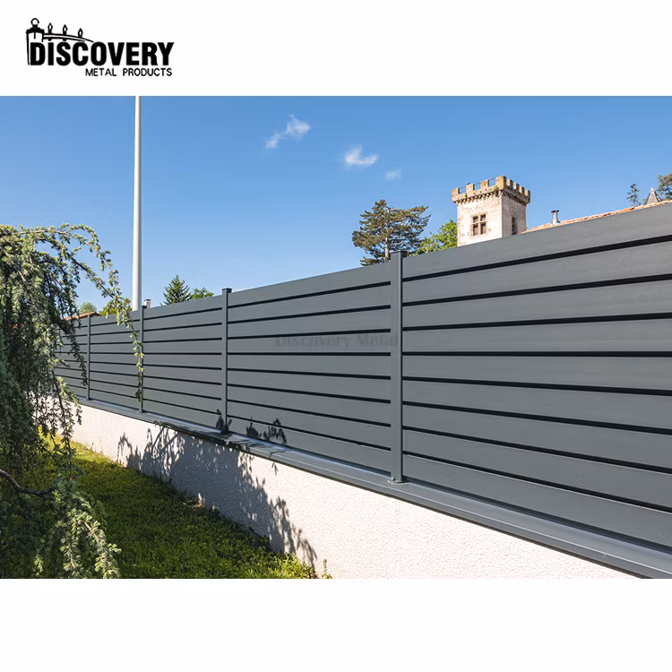 Outdoor Aluminum Garden WPC Fence Panel Privacy Fence with Horizontal Slats