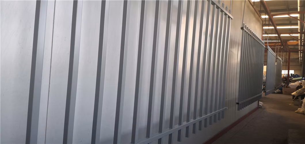 Wholesale Custom Safety Iron Fence Security Fence Metal Fences Aluminum Fencing