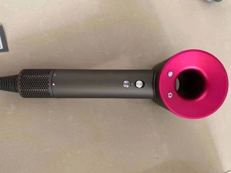 Dyson&prime;s Hair Dryer on with Hair Dryer Accessories for Dyson&prime;s Hairdryers on Hair Car