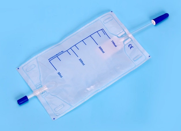 CE Approved 2000ml Disposable PVC Orsterilize Urine Container Urine Drainage Bags with T-Valve