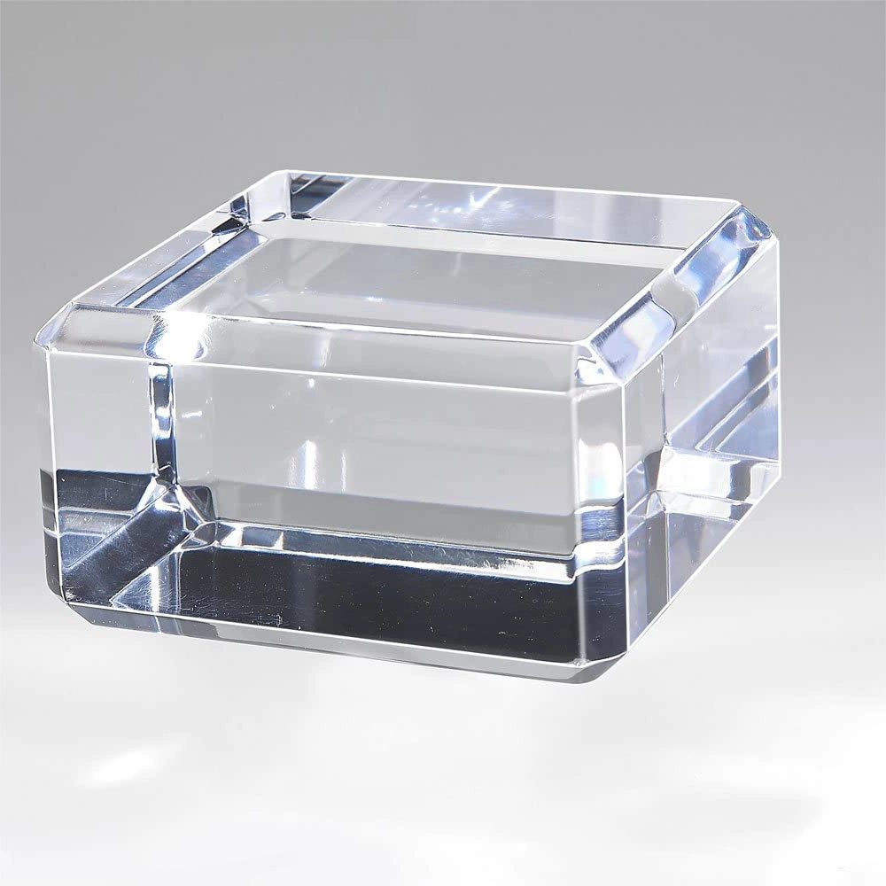 New Arrival Lucite Embedded White Round Customize Supermarket Display Stand Clear Acrylic Football Helmet Display Case