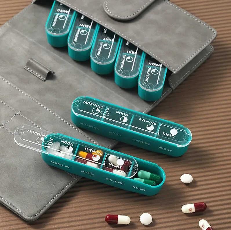 High-End Notebook Style Leather Bag Pill Box Portable Travel Weekly Medicine Case