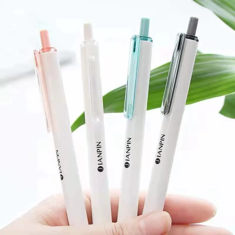 Four Colors of Quick-Drying Push-Action Student Pens with Hand Protection Gel Pen