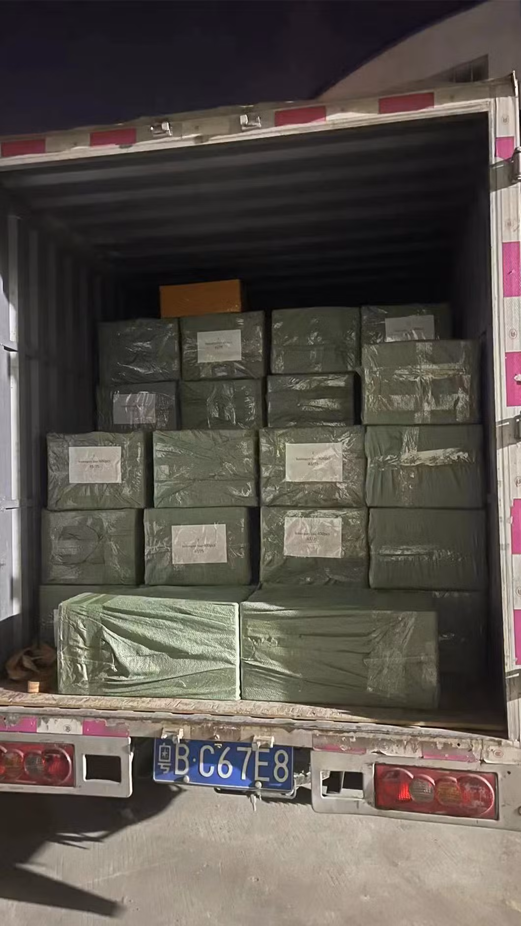 Vaping Muster Popular in Us/UK/EU Warehouse in China Disposable Vaper 10000puffs OEM Wholesale E Cigarette