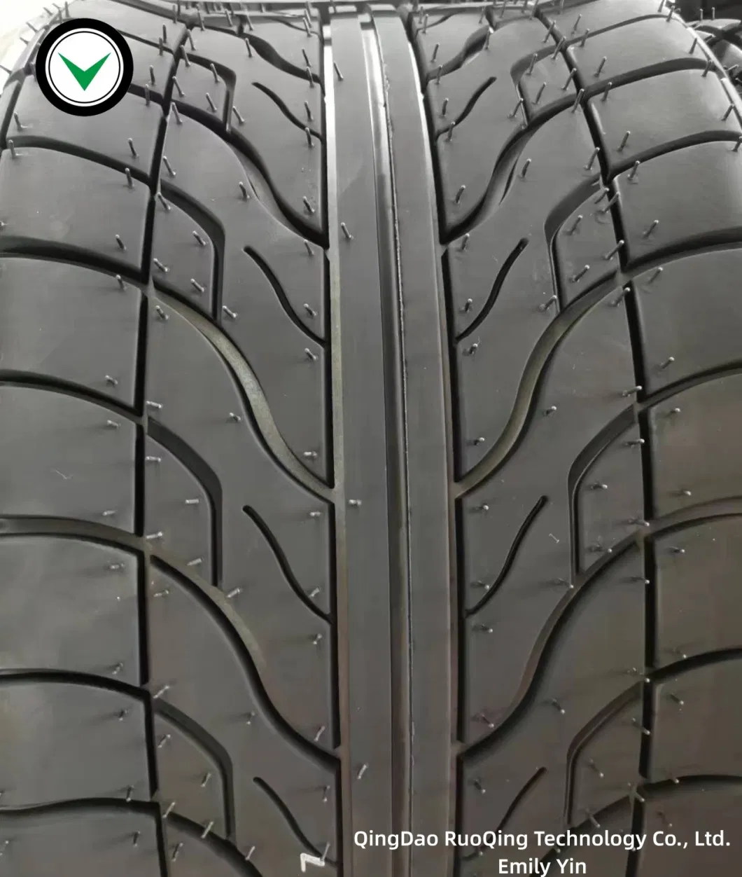 215/40-12 Tl Golf Cart Lawn Grass Tire/Tyre with DOT/E4/ISO9001/RoHS/Reach Golf Wheel