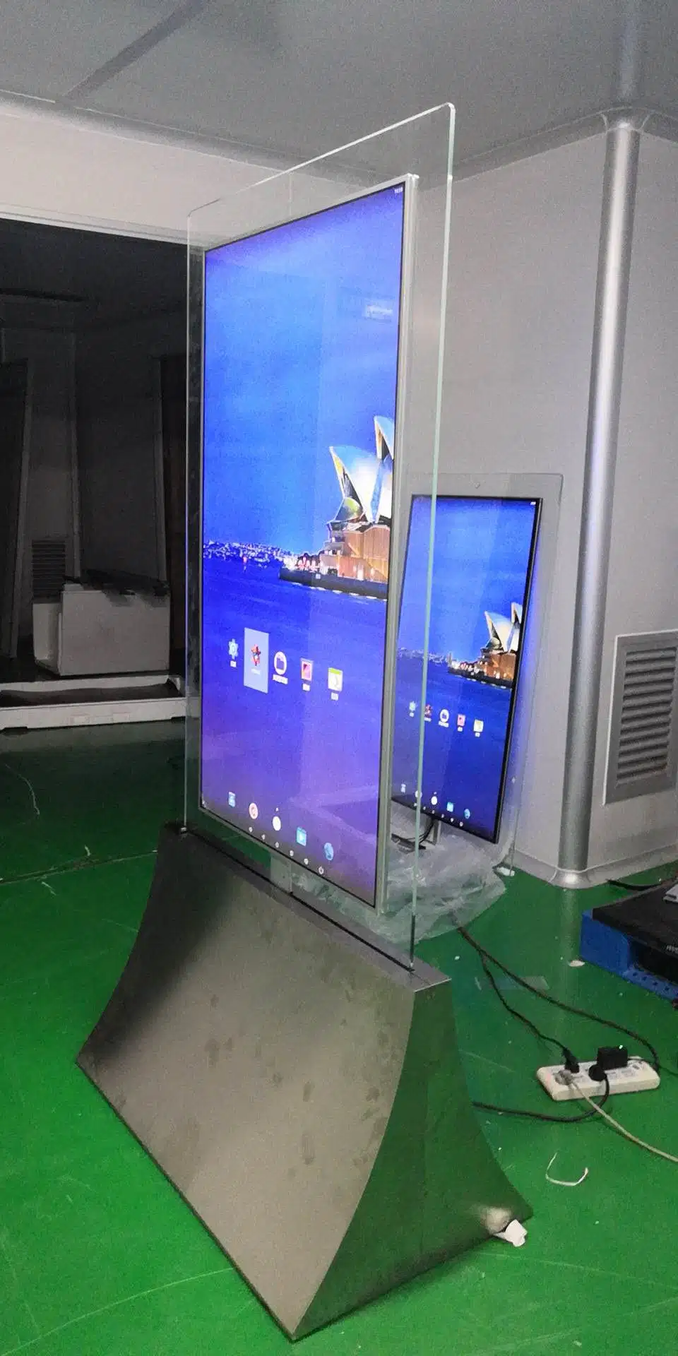 Flexible OLED Display Portable Digital Signage 5g