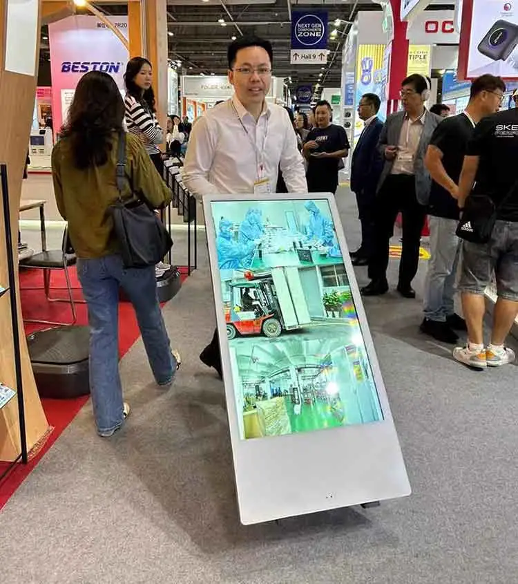 1500nits Portable Advertising Display Exhibition Moveable Outdoor Battery-Powered LCD Digital Signage Display