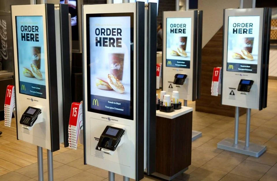 32 Inch Touch Screen Self-Service Payment Terminal Software Self Ordering Kiosk for Restaurant